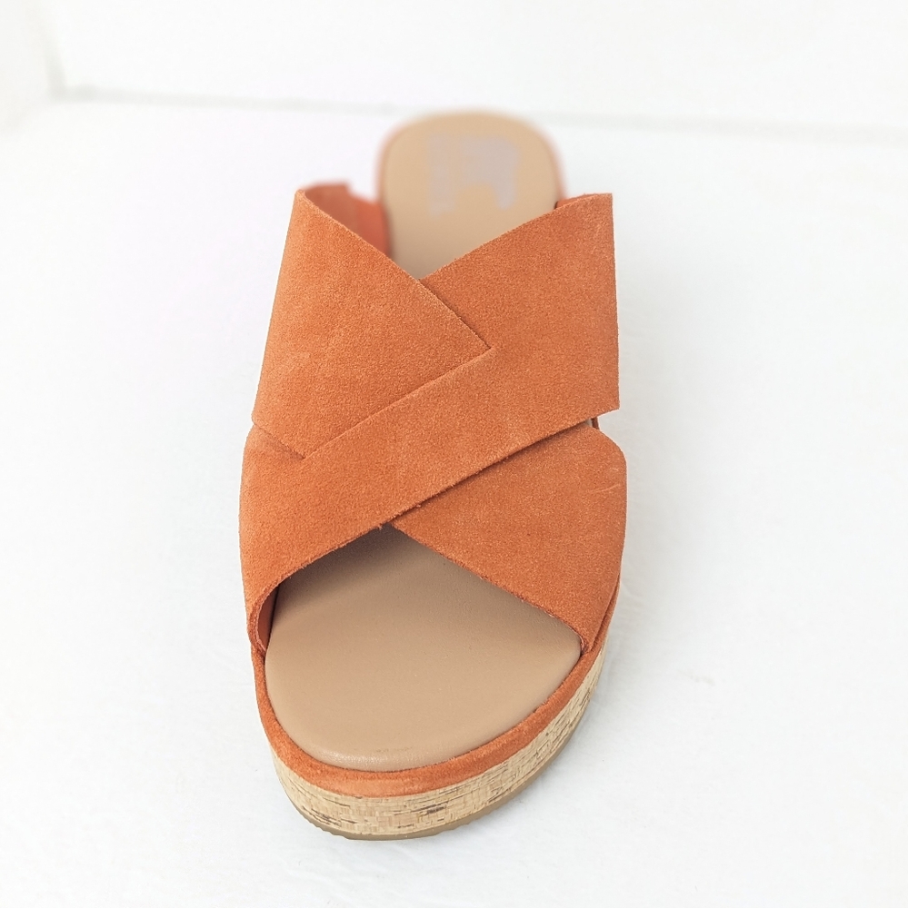 Sorel Orange Suede Cameron Sandals - Picture 10 of 16